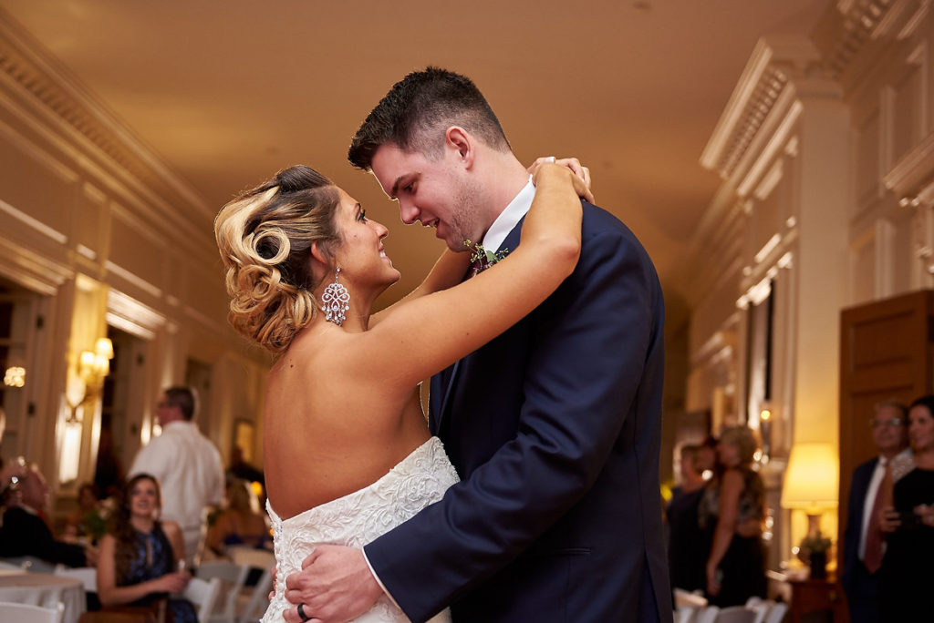 Allerton Mansion Wedding Photos Monticello IL